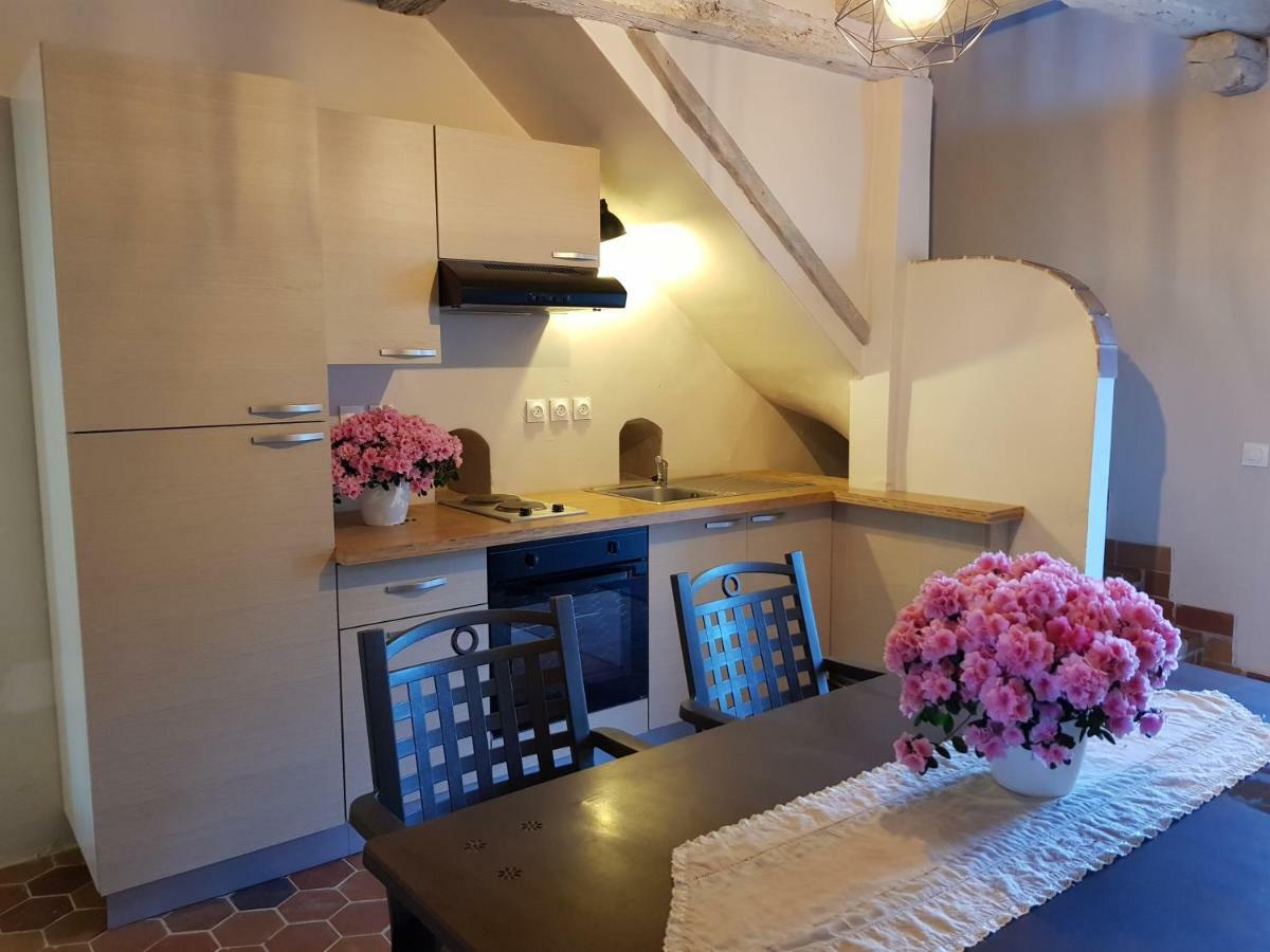 Le Prieure De Vernelle Villa Grégy-sur-Yerres Екстериор снимка
