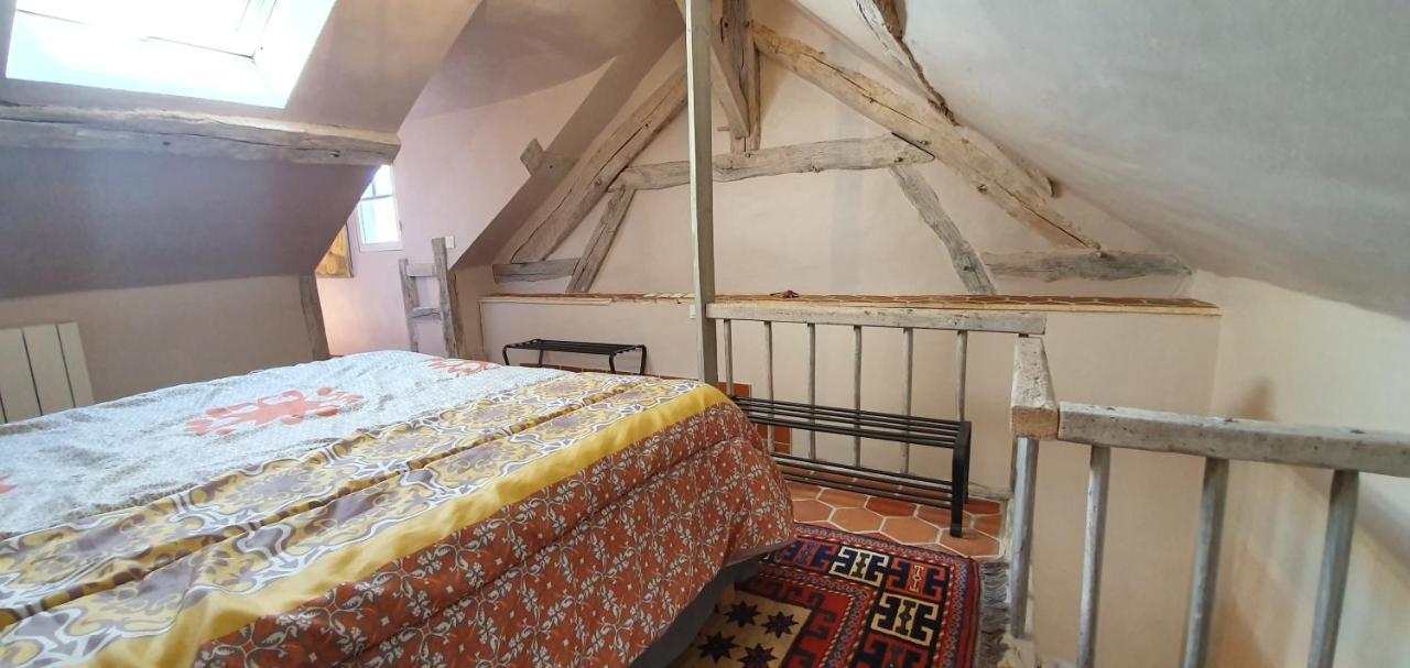 Le Prieure De Vernelle Villa Grégy-sur-Yerres Екстериор снимка