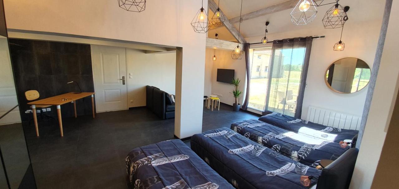 Le Prieure De Vernelle Villa Grégy-sur-Yerres Екстериор снимка